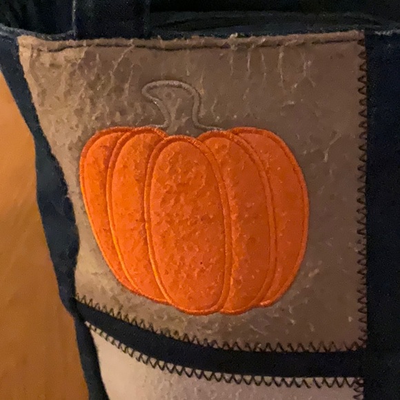 Denim and felt applique fall purse or tote - Picture 2 of 10